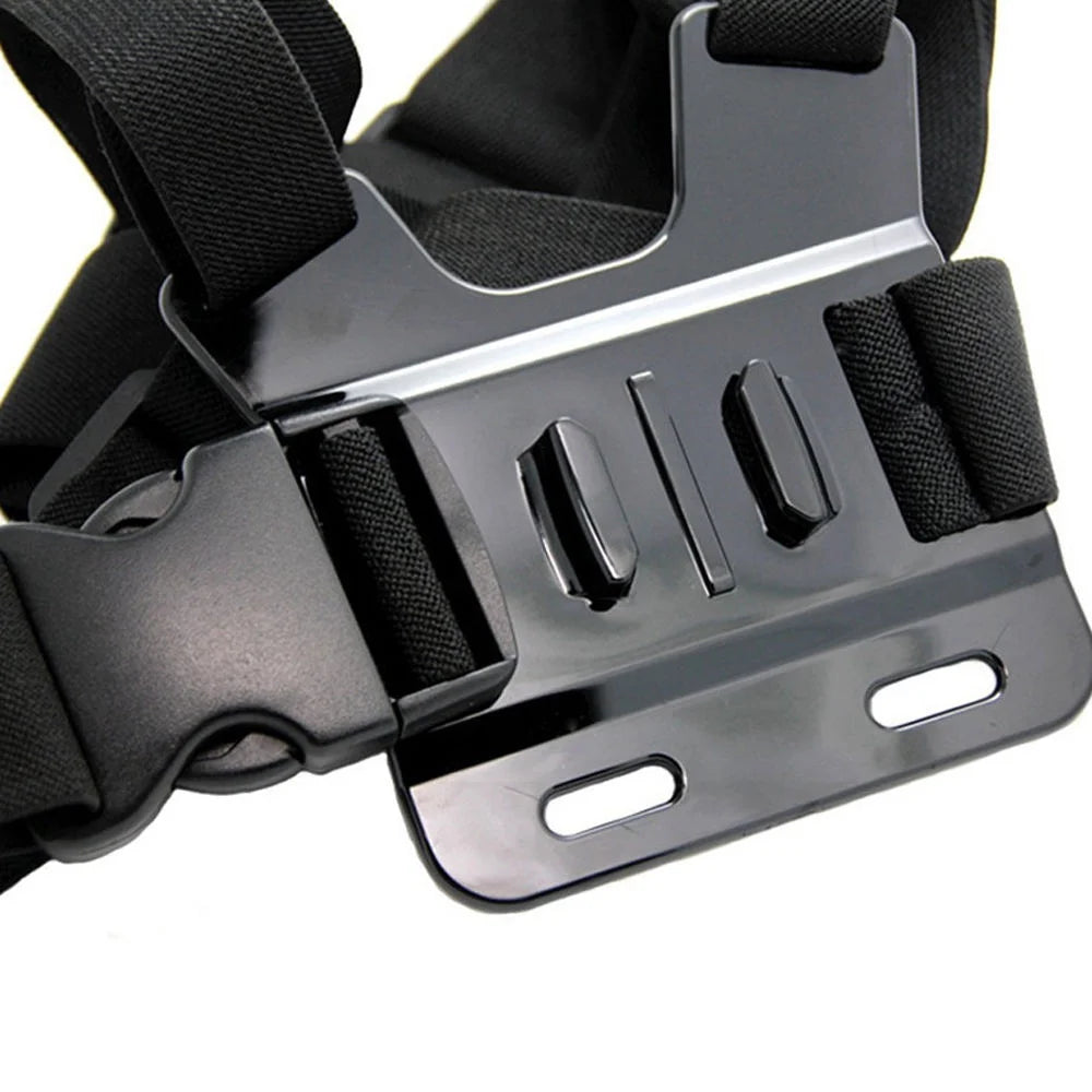 Imagine detaliată cu sistemul de ajustare al hamului