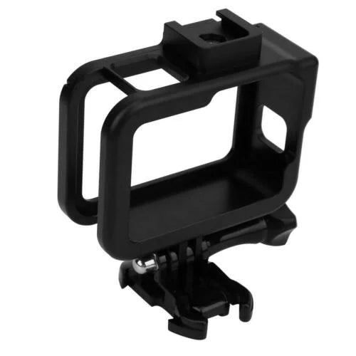 Vedere laterală a carcasei din aluminiu pentru GoPro Hero 8, arătând decupajele precise