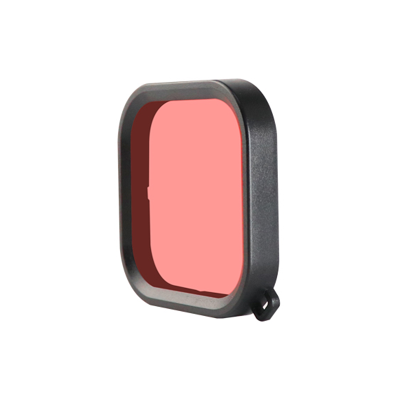 Cameră GoPro Hero 8 cu filtru roz în mediu subacvatic