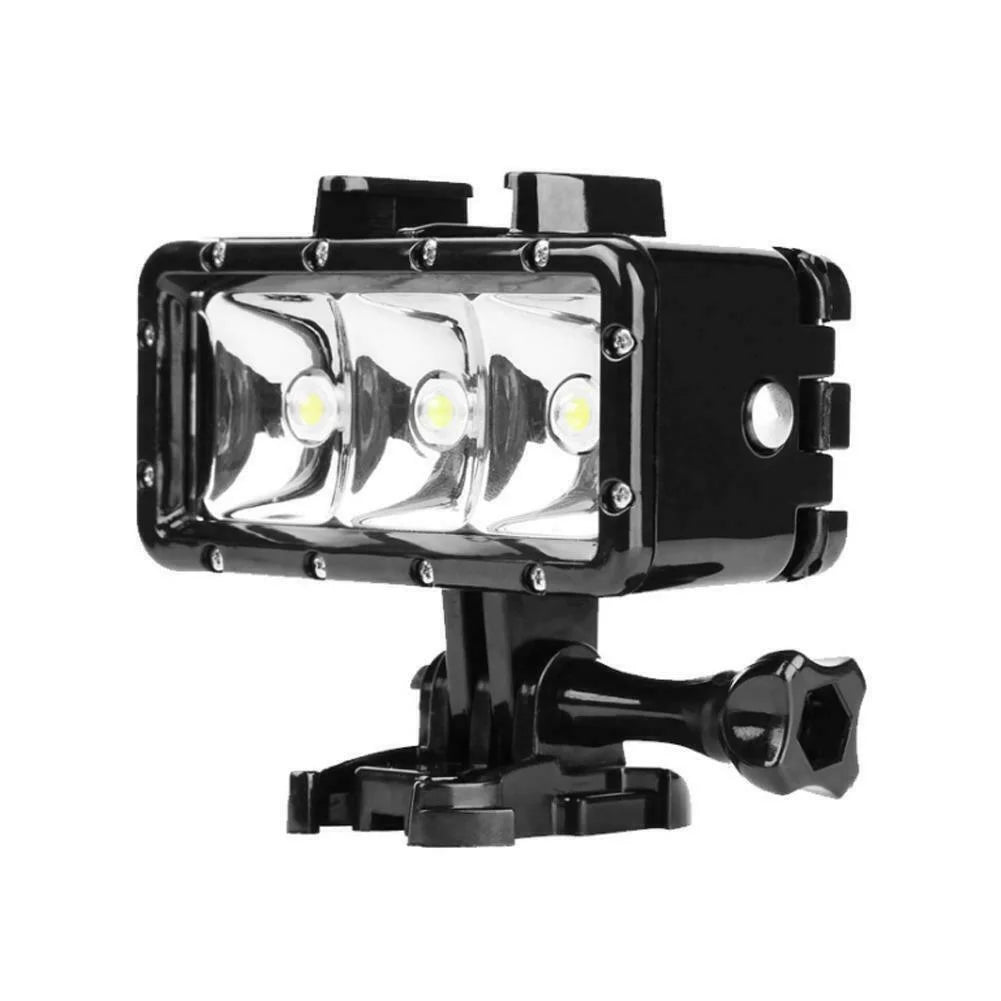 Kit complet cu lanternă, suport și cablu USB